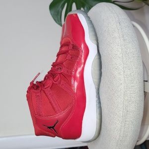 Air Jordan 11
